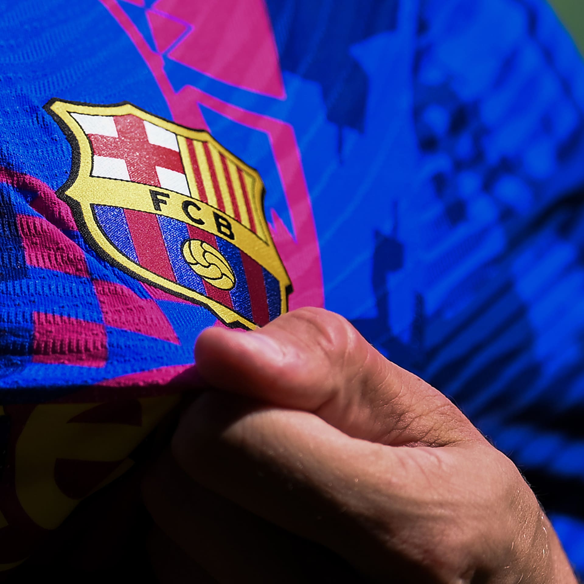 Utang Besar Barcelona Di Klub Lain Untuk Belanja Pemain